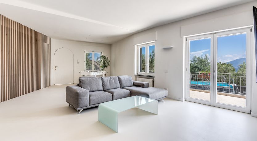 Photo of Sorrento Smile