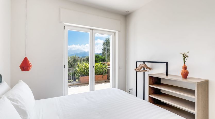 Photo of Sorrento Smile