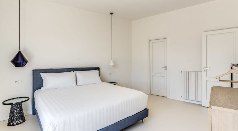 Photo of Sorrento Smile