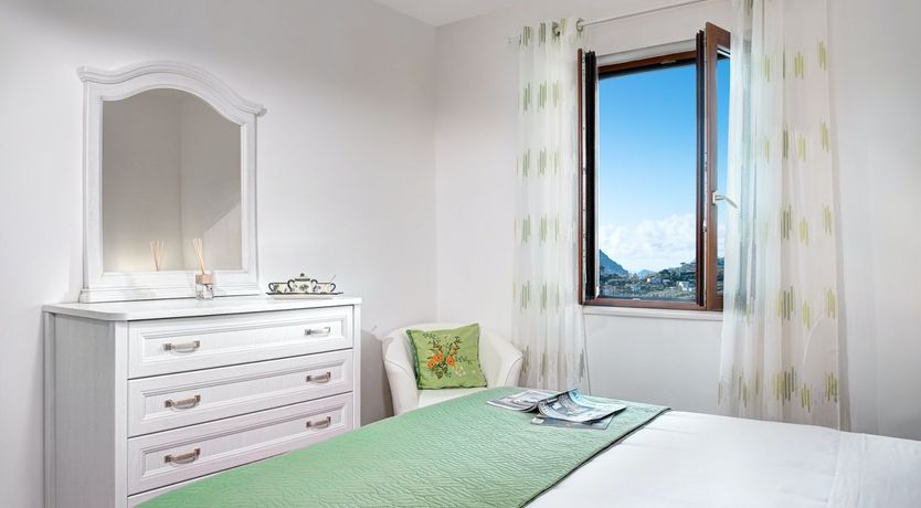 Photo of Mimosas on the Amalfi