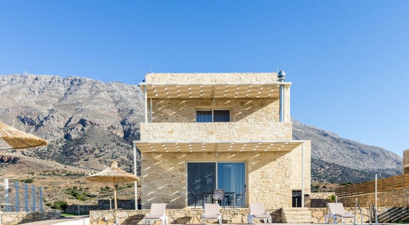 Photo of Sublime Surroundings