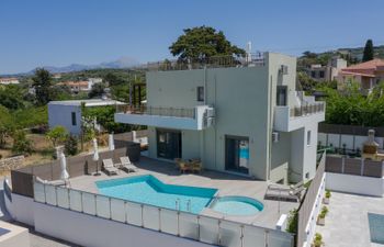 Pick the Petals Villa