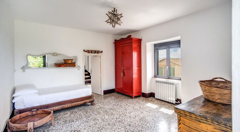 Photo of Whispering Wisteria