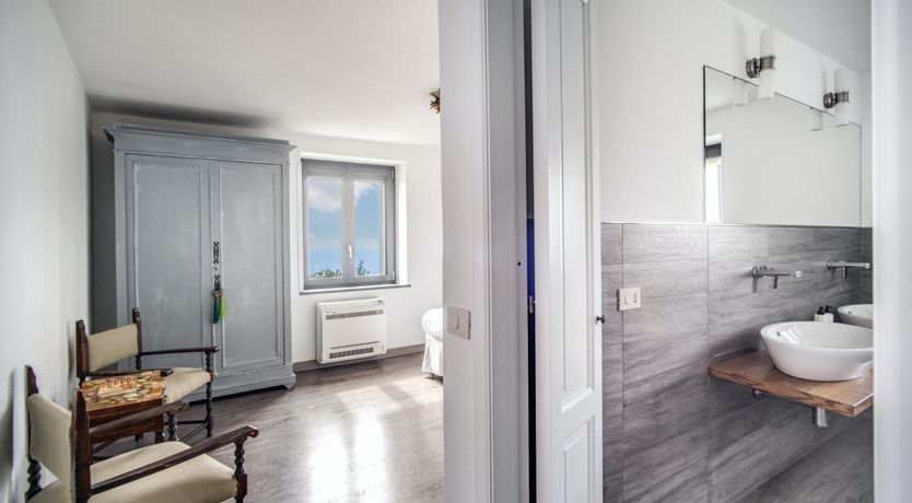 Photo of Whispering Wisteria