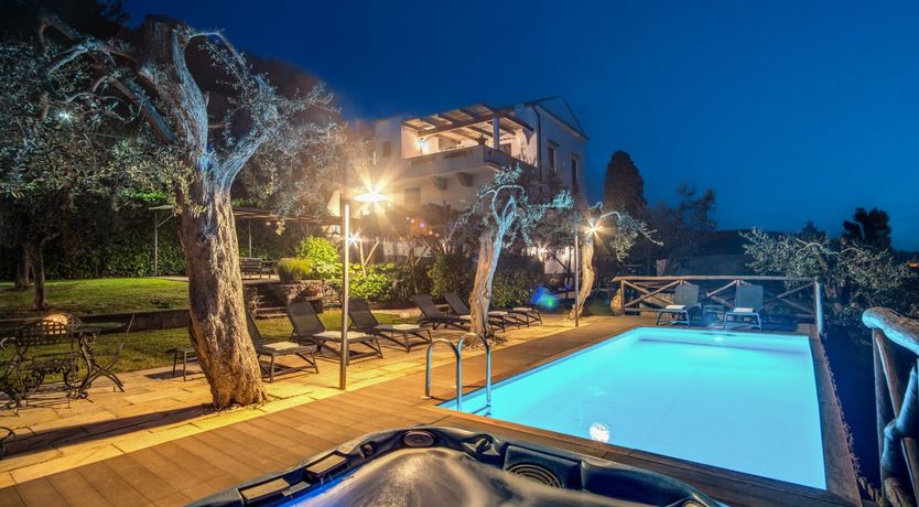 Photo of Whispering Wisteria