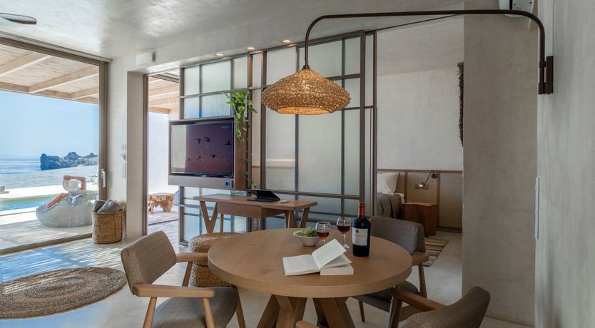 Photo of Terra Mater