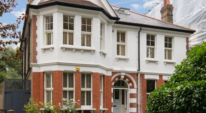 Photo of Edwardian Elegance