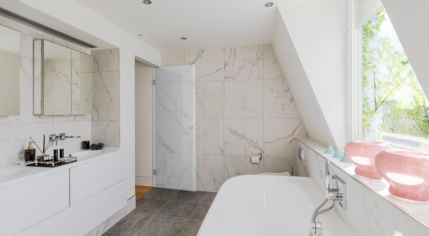 Photo of Markets & Velvet