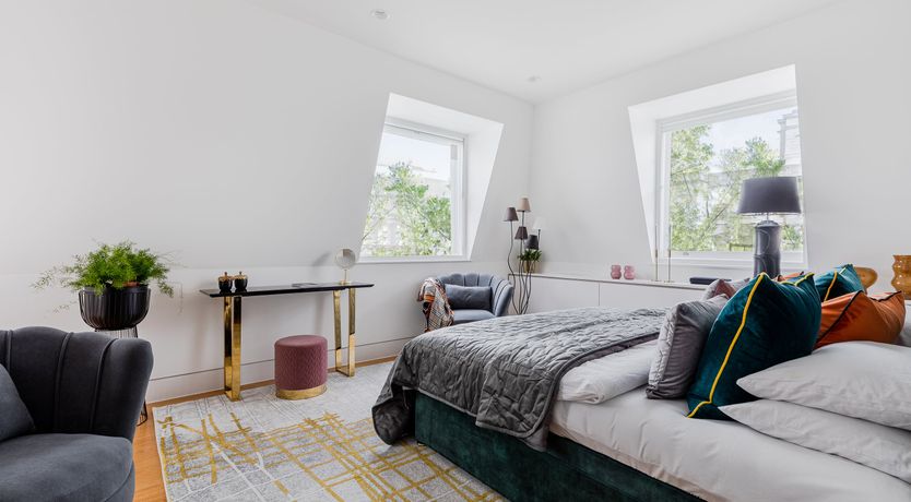 Photo of Markets & Velvet