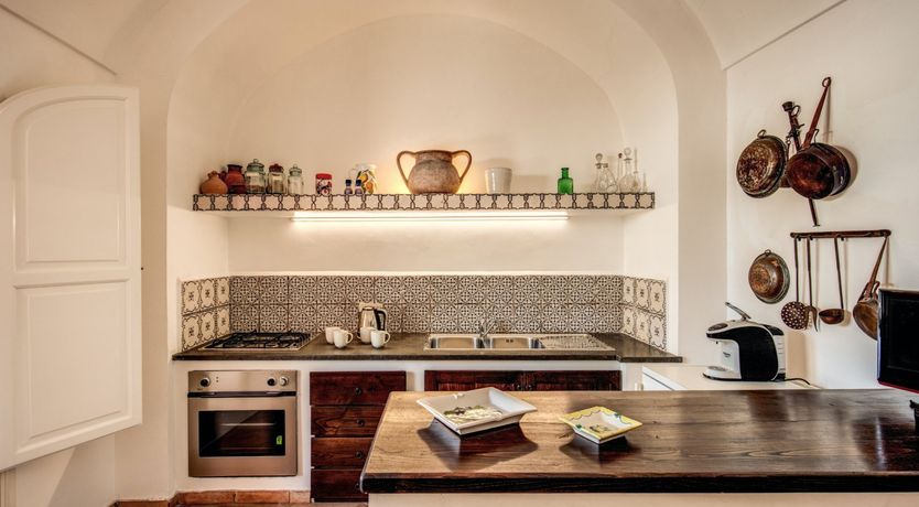 Photo of Pink House Hill