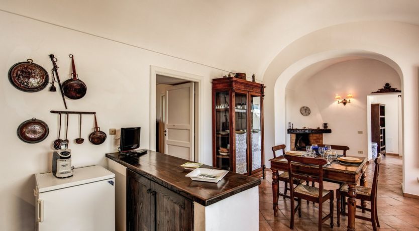 Photo of Pink House Hill