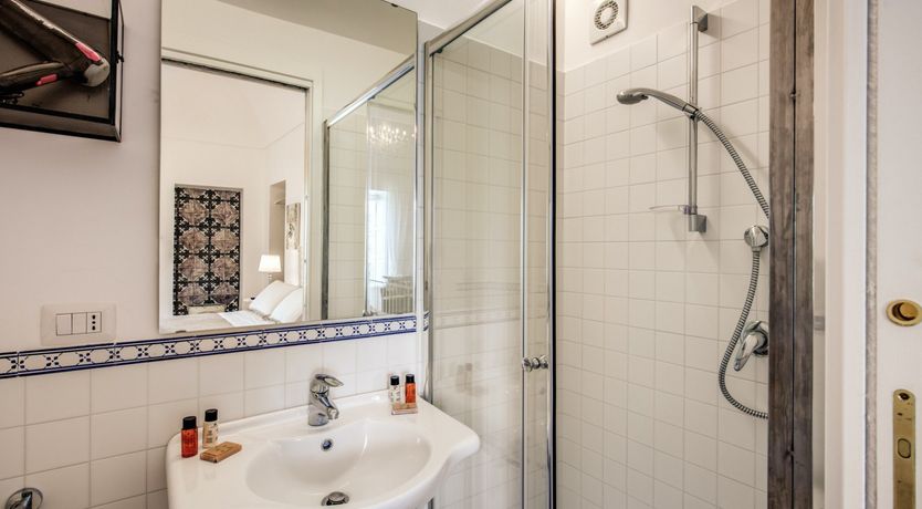 Photo of Pink House Hill