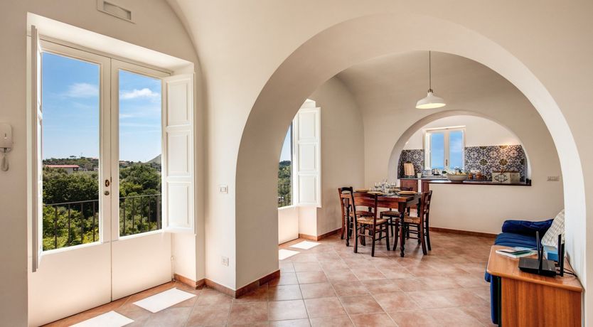 Photo of Pink House Hill