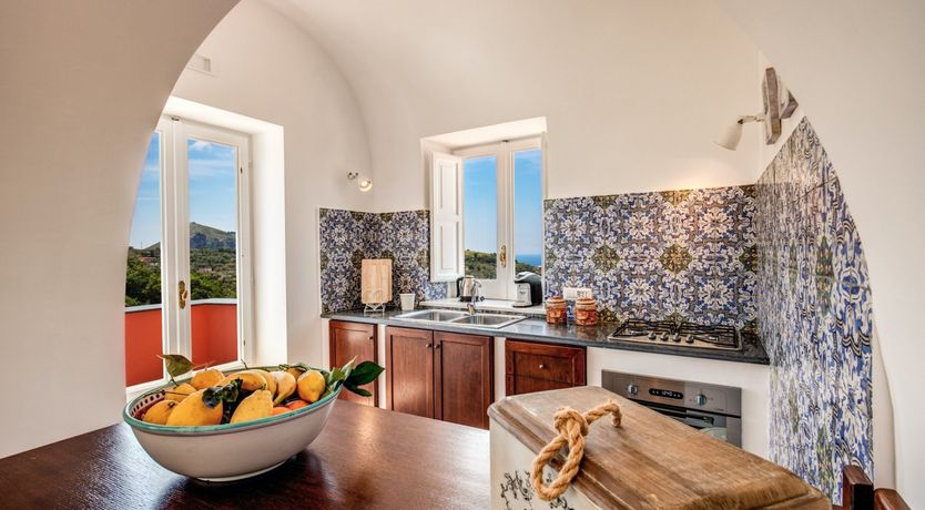 Photo of Pink House Hill