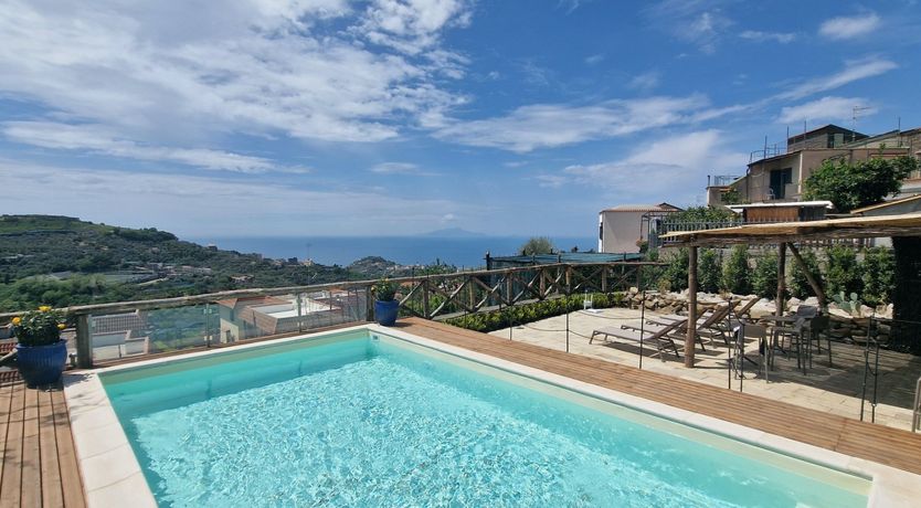 Photo of Pink House Hill