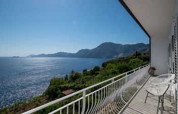 Praiano Pastels Villa