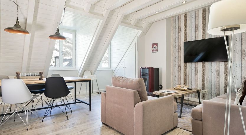 Photo of Pyrenees in Paradise