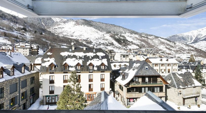 Photo of Pyrenees in Paradise