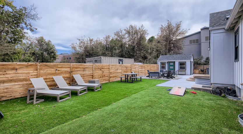 Photo of Sierra Skies