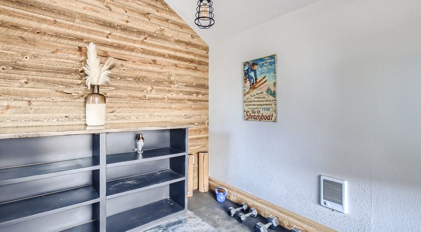 Photo of Sierra Skies