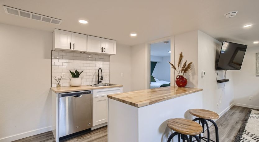 Photo of Sierra Skies