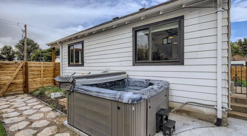 Photo of Sierra Skies