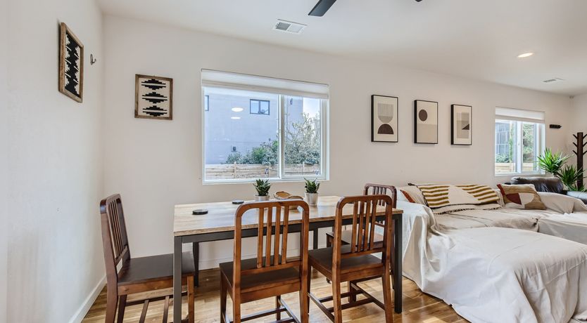 Photo of Sierra Skies