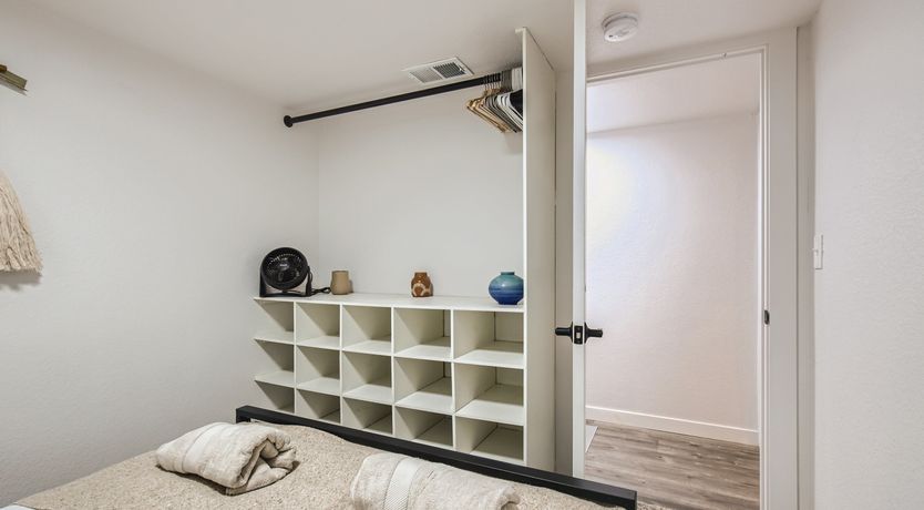 Photo of Sierra Skies