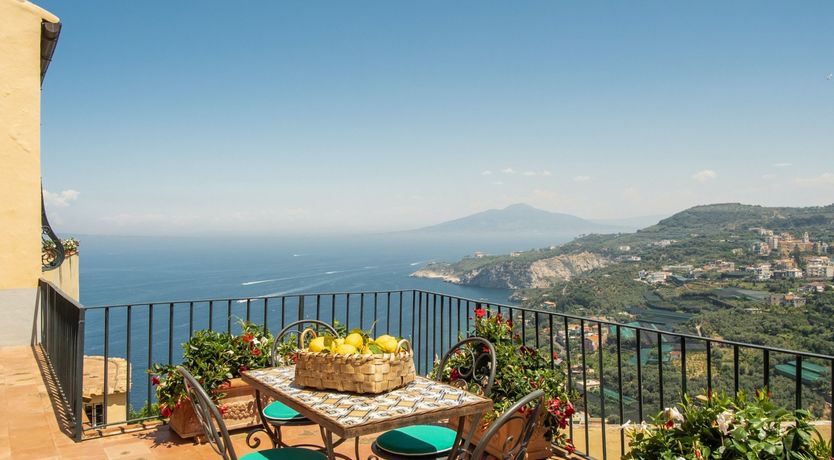 Photo of Tiptoe on the Terrace