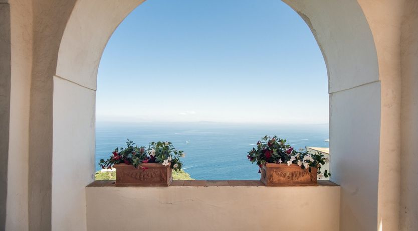 Photo of Tiptoe on the Terrace