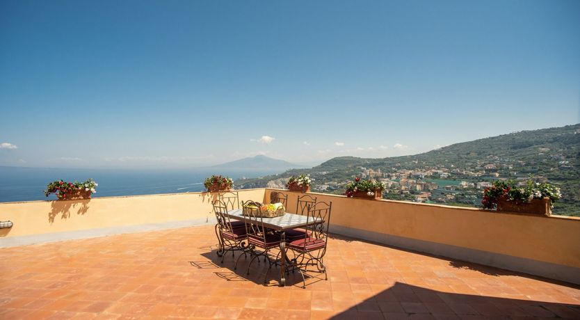 Photo of Tiptoe on the Terrace