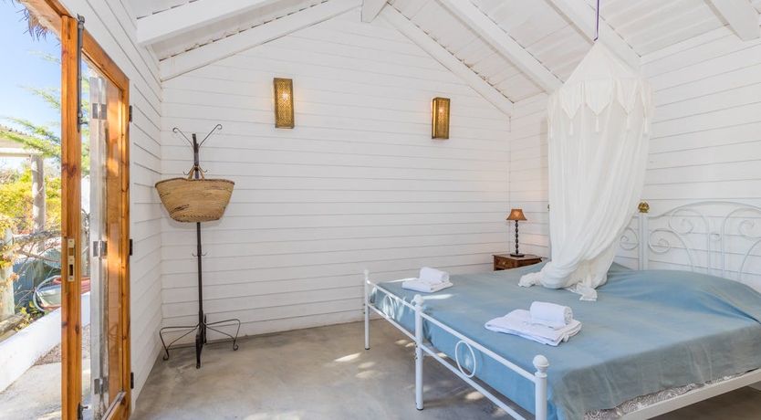 Photo of Around the Mulberry Bush