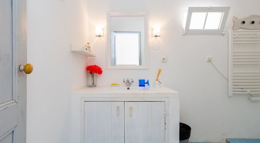 Photo of Around the Mulberry Bush