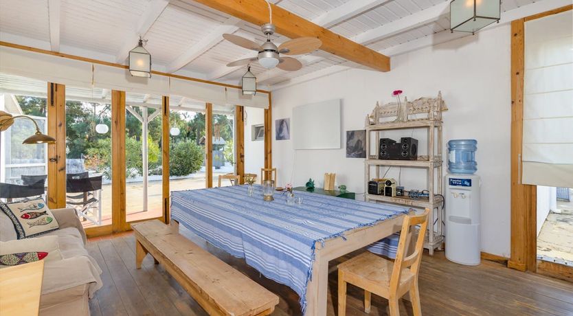 Photo of Around the Mulberry Bush