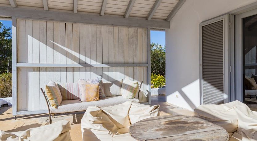 Photo of Around the Mulberry Bush