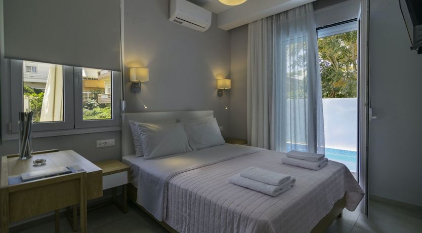 Photo of Cretan Fantasy