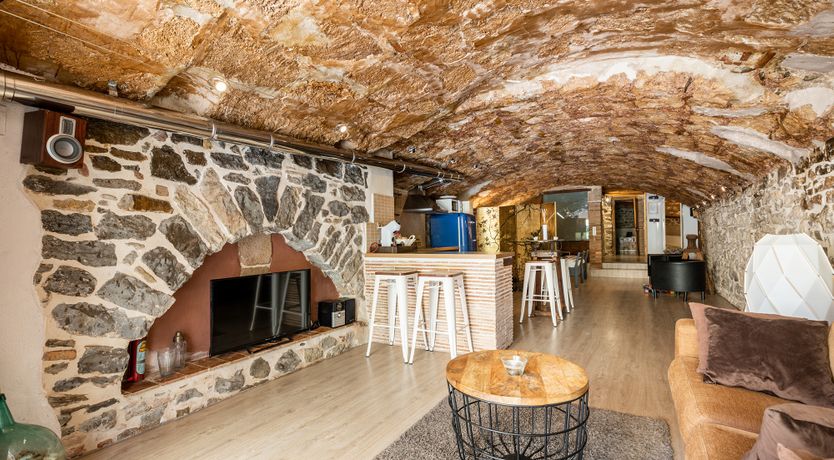 Photo of Tunnel Of Love