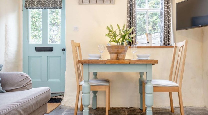 Photo of 2 Bed in Llwyngwril