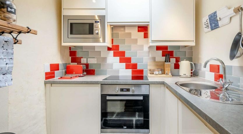 Photo of 2 Bed in Llwyngwril