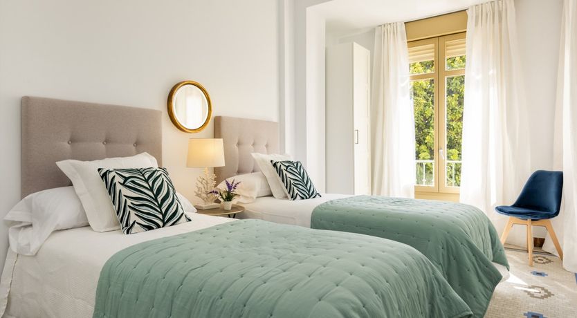 Photo of Picasso's Balcony