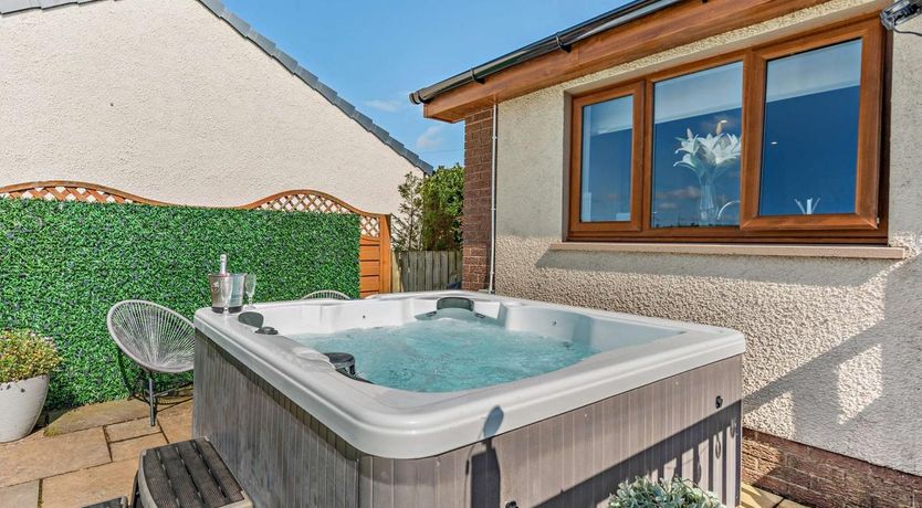 Photo of 3 Bed in Westnewton