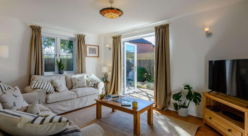 Photo of 3 Bed in Sway