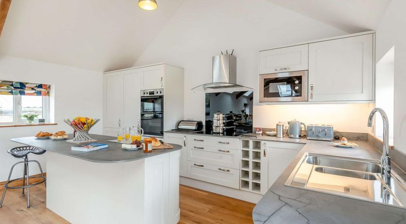 Photo of 3 Bed in Tregurrian