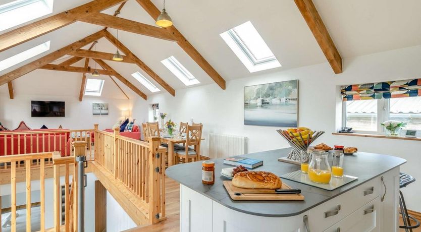 Photo of 3 Bed in Tregurrian