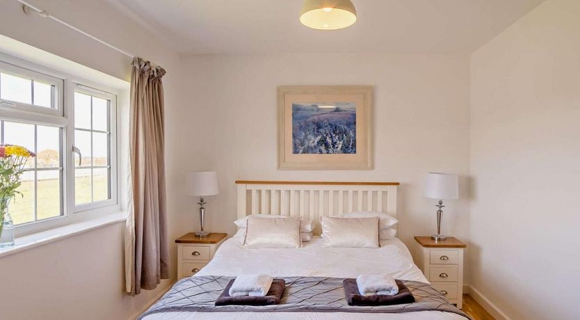 Photo of 4 Bed in Newport