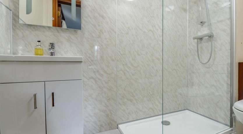 Photo of 1 Bed in Dyffryn Ardudwy