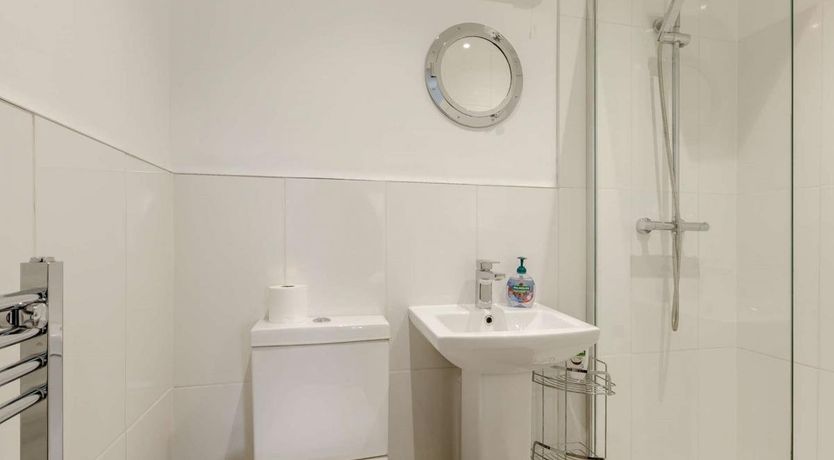 Photo of 2 Bed in High Bickington