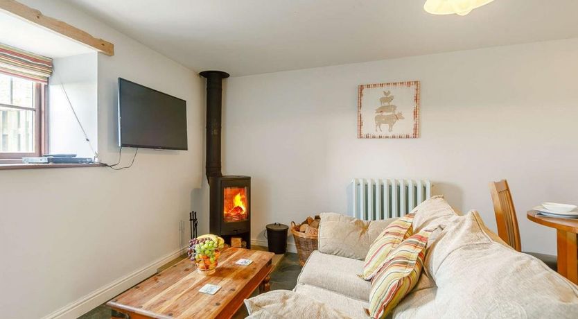 Photo of 1 Bed in Tregurrian