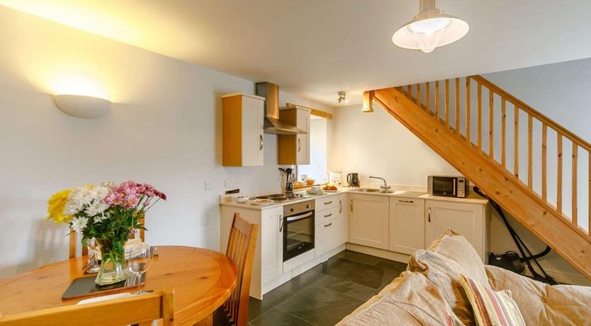 Photo of 1 Bed in Tregurrian