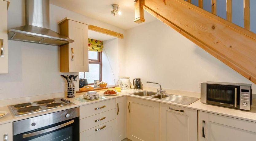 Photo of 1 Bed in Tregurrian